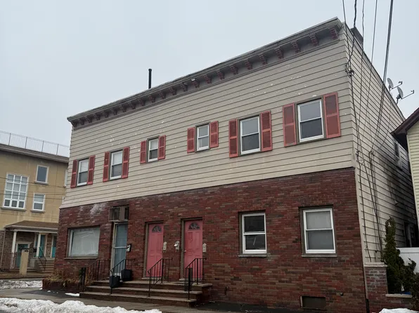 566 Valley St Floor 2, Orange, NJ 07050