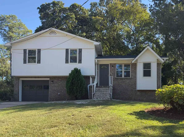 1717 Sonia Dr, Birmingham, AL 35235