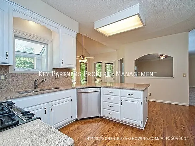 14281 S Arapaho Dr — Photo 8
