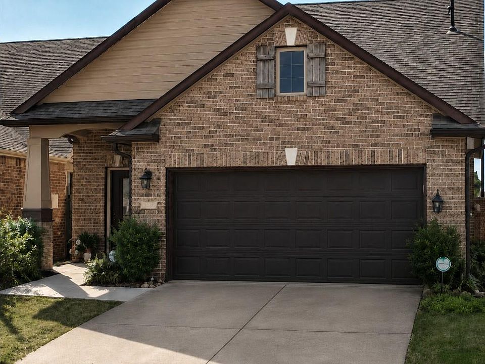 1st image of 9404 Shore Juniper Dr