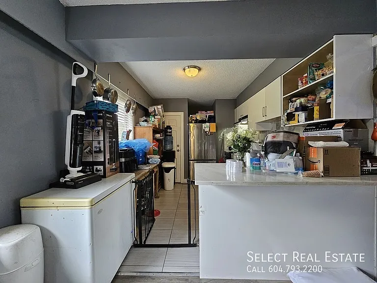 8565 Norman Cres #A — Photo 7