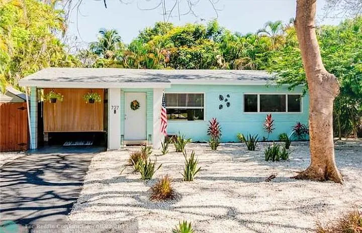 727 NW 18th St — Photo 17