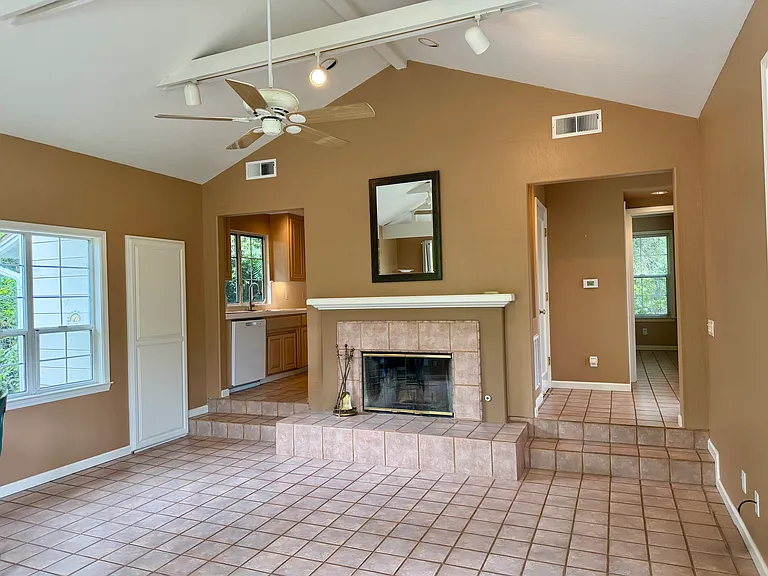 14971 Quito Rd #B — Photo 3