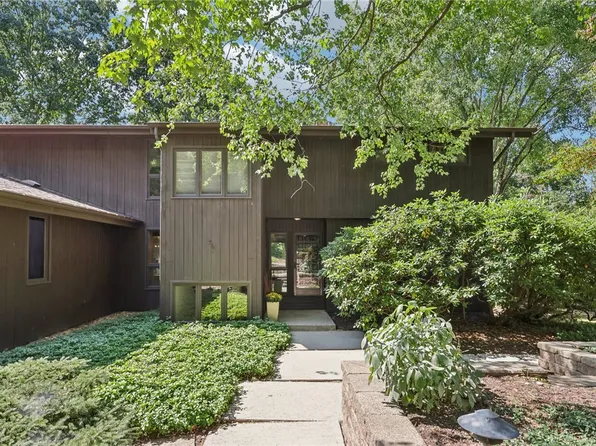 1608 Oakleaf Ln, Pittsburgh, PA 15237