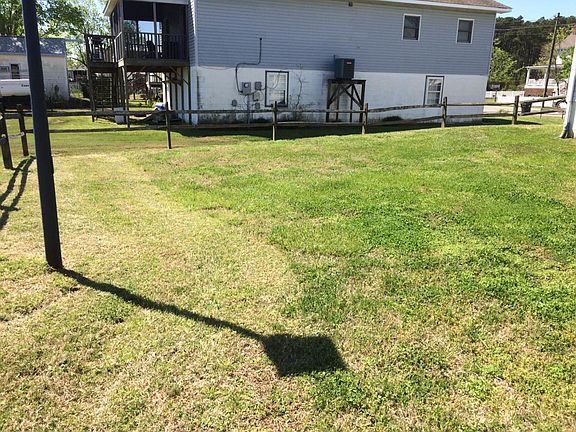 4th image of 1373 Poquoson Ave