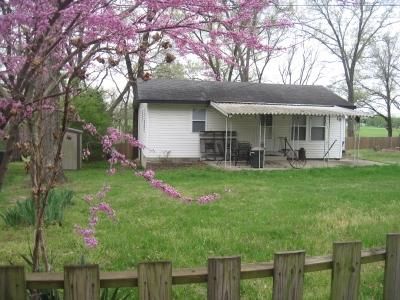 23781 County Road 276l, Pittsburg, MO, 65724