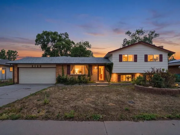 2125 26th Avenue Ct, Greeley, CO 80634