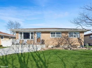 721 N Kenilworth Ave, Elmhurst, IL 60126