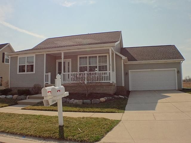 1st image of 627 E Puffin Pl