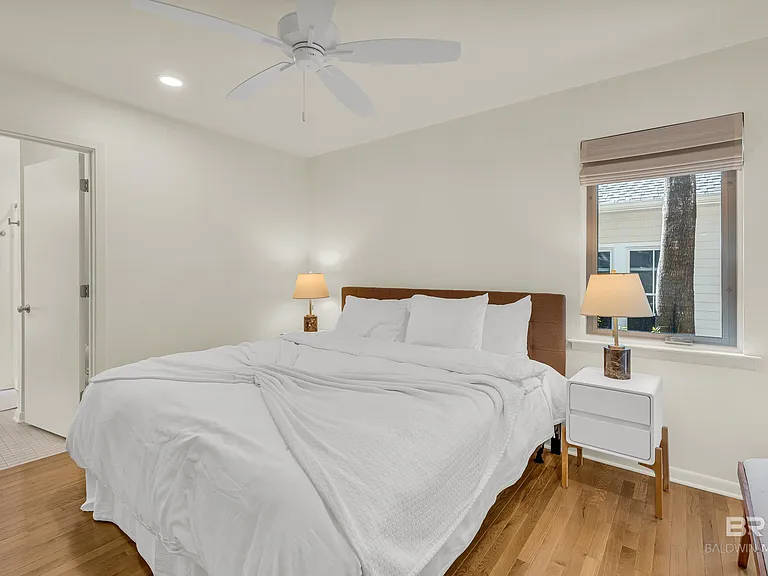 357 Azalea St — Photo 8