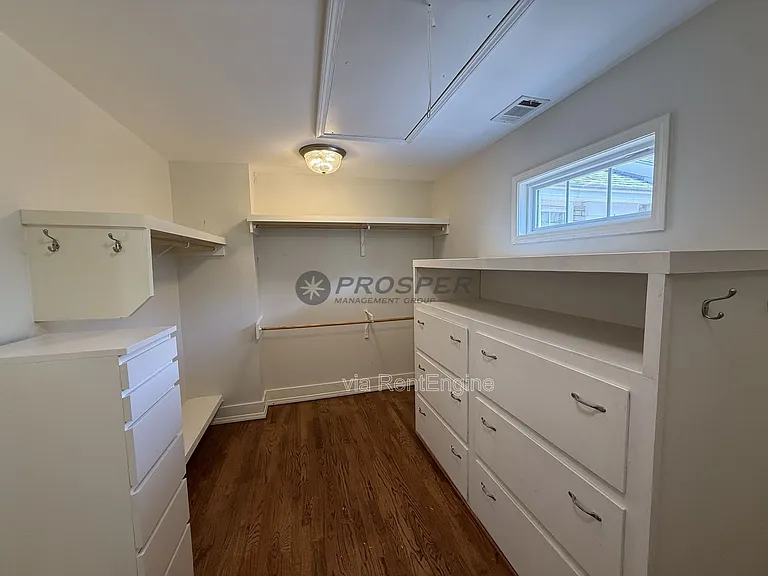 575 Elizabeth Ln W — Photo 29