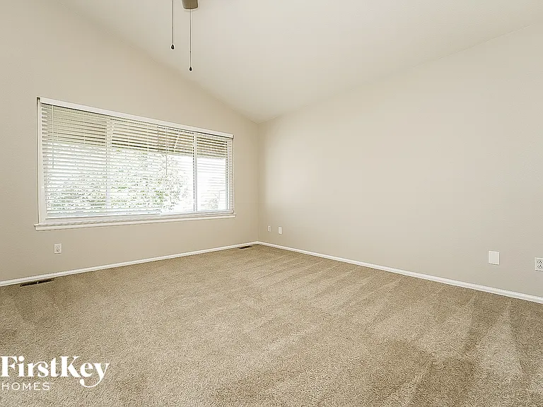 2863 S Ceylon St — Photo 10
