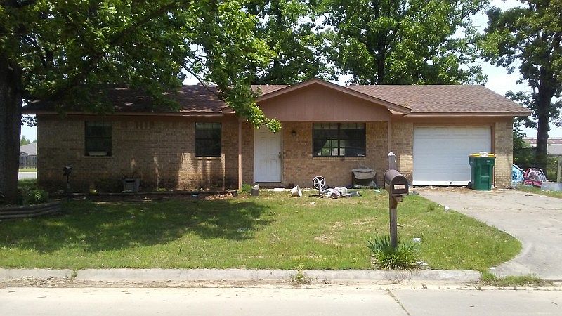 1st image of 2103 E 12th St