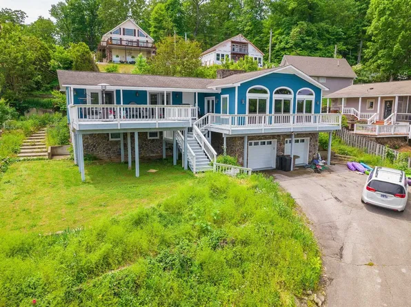 556 Stirling Rd, Camden, TN 38320