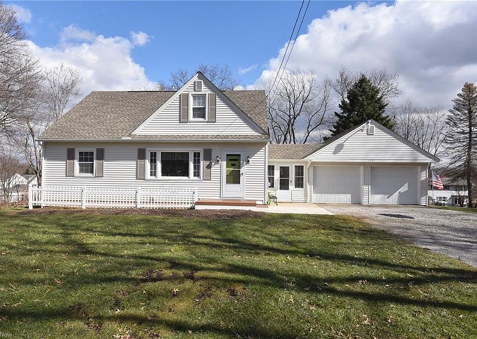 1st image of 1695 Hilbish Ave