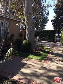 4th image of 8056 Sepulveda Blvd