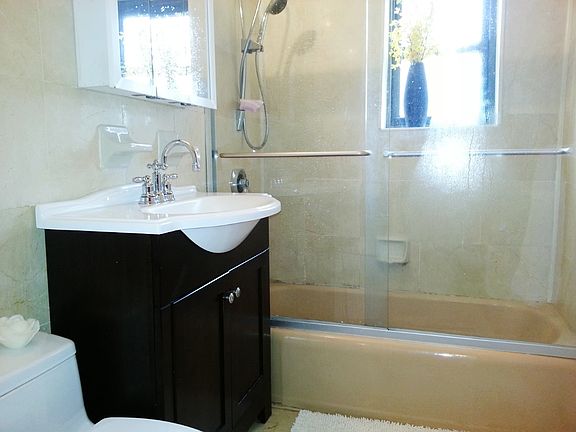 4th image of 2545 Sedgwick Ave APT 6D
