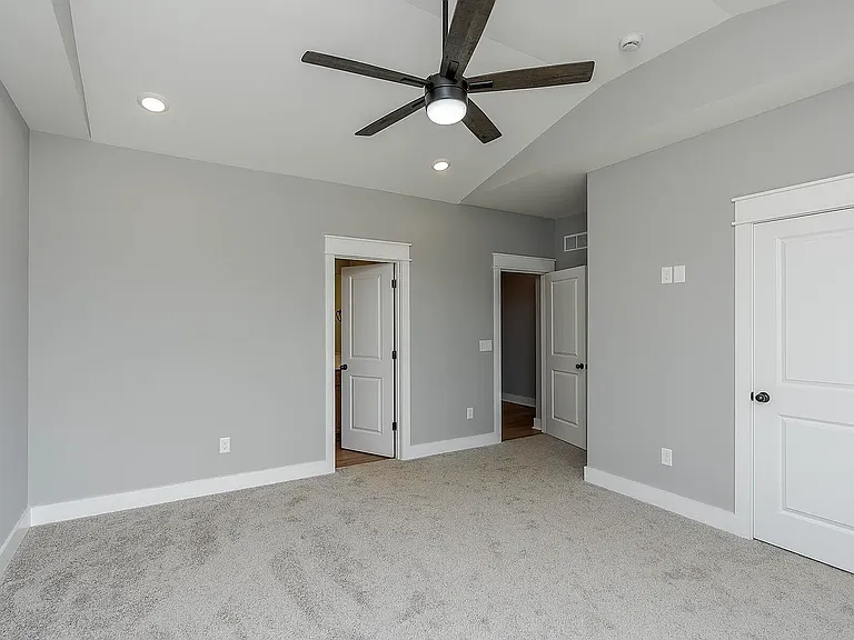 2520 Spring Leaf Ct — Photo 21