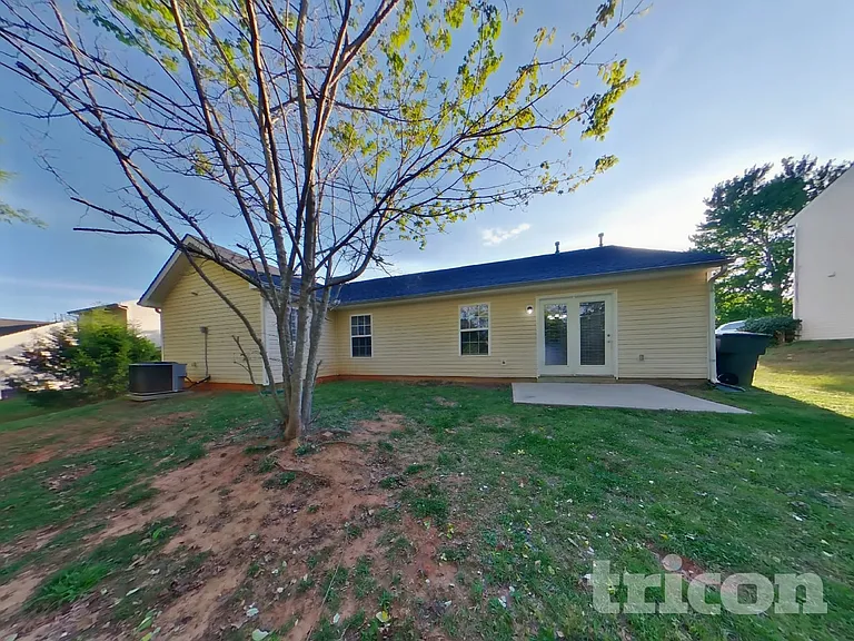 1032 Crowders Woods Dr — Photo 15