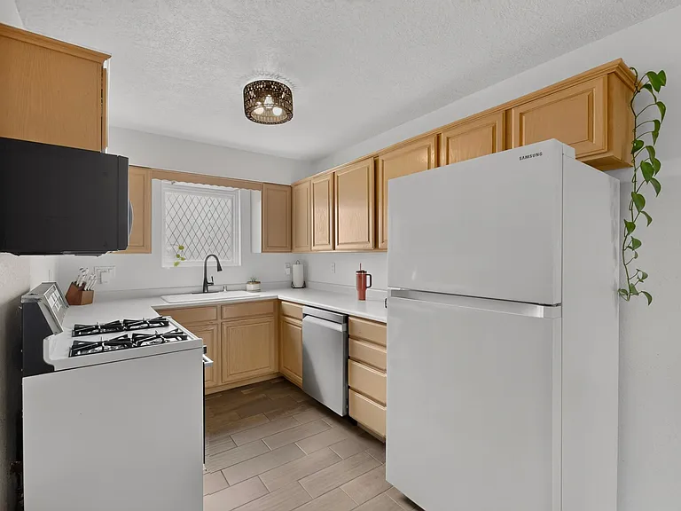 6241 Bent Tree Dr NW — Photo 13
