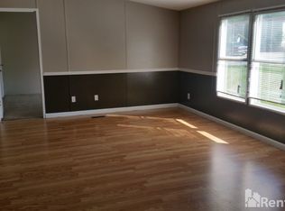 140 East Holw, Fayetteville, GA 30214