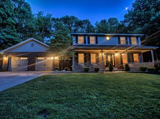 18 Oakdale Lake Cir, Glen Carbon, IL