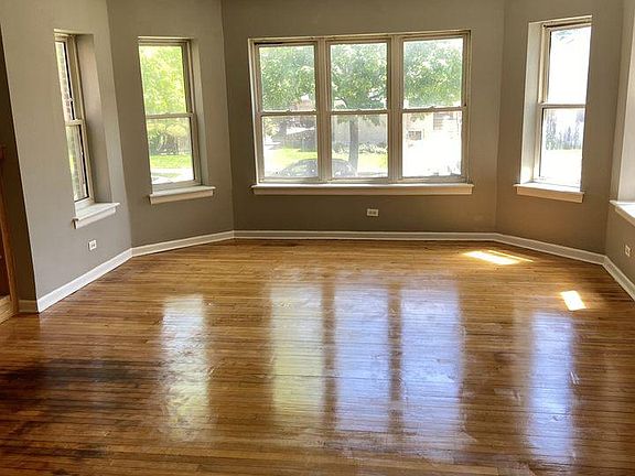 2nd image of 7020 S Cregier Ave #H2m