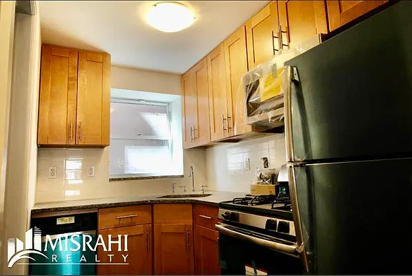 Rented by J Misrahi Realty Corp | media 19