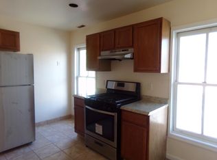 7 Hudson Valley Lndg #B, Kingston, NY 12401
