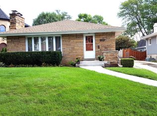 753 S Hawthorne Ave, Elmhurst, IL
