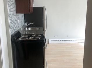 456 W Wellington Ave, Chicago, IL 60657