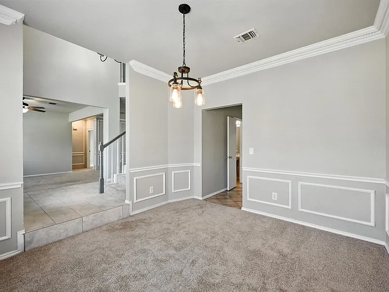 1100 Timberline Ln — Photo 7