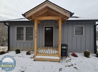 219 Oliver Ln, Trade, TN 37691