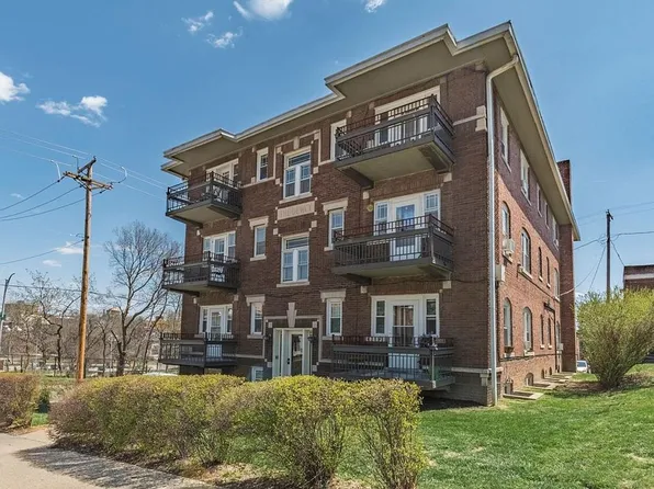 Dewey Apartments (3301 Dewey Ave.)