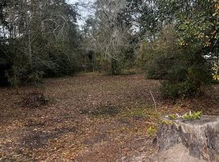 112 Robin Hood Dr, Covington, LA 70433