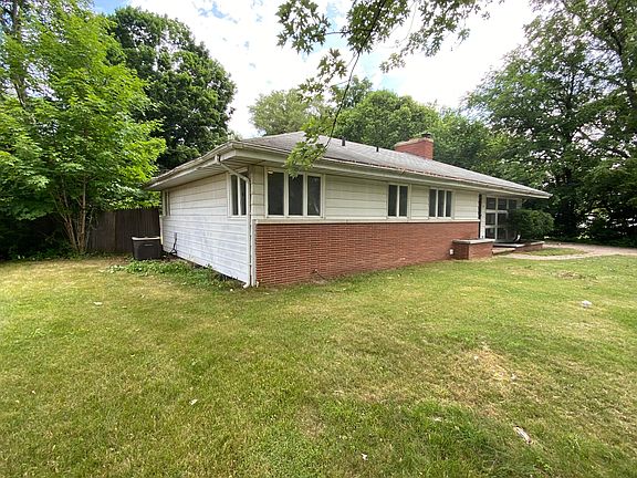 4th image of 157 Bradford Rd