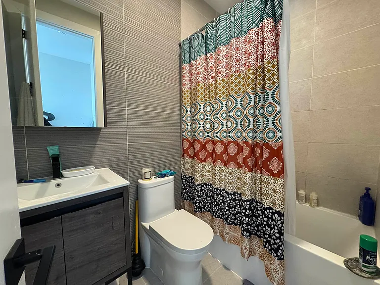 46 Starr St #2L — Photo 11