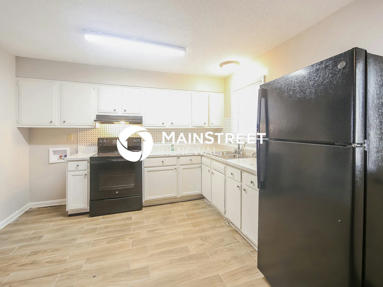 5059 Applewood Dr — Photo 4
