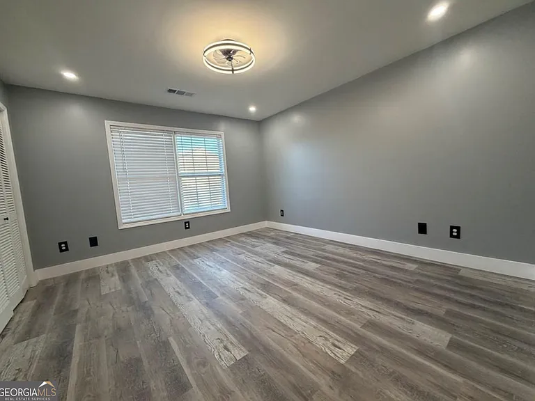 5505 Park Pl S — Photo 10