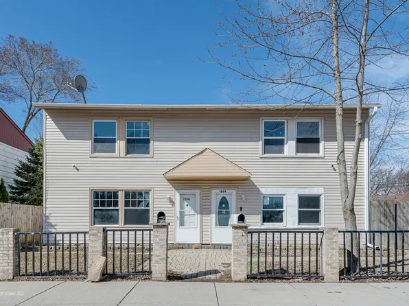1204 Tobin Ct, Waukegan, IL 60085