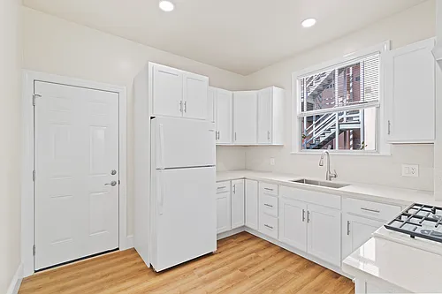 Merritt Avenue Apartments Photo 1