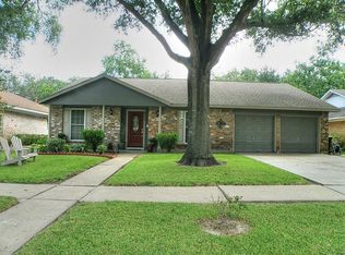 15615 Rill Ln, Houston, TX 77062