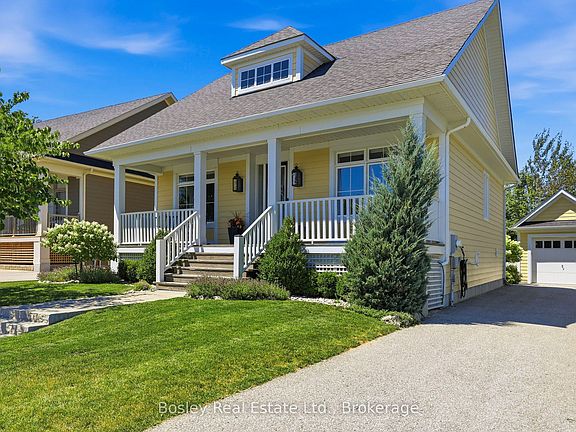 2nd image of 104 Snow Apple Cres