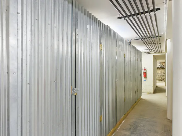 152 North 9th Street 1R image 14 of 15