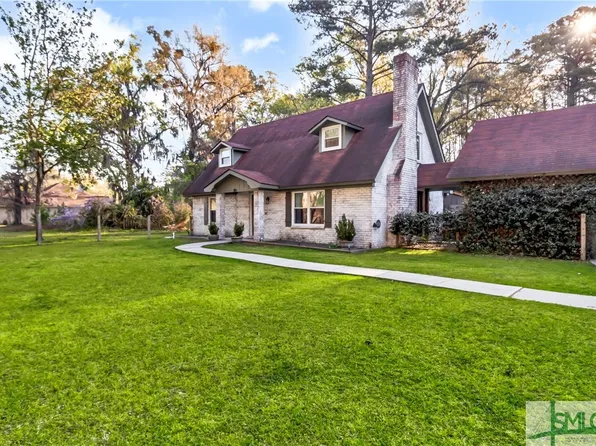 310 Pine Street, Bloomingdale, GA 31302