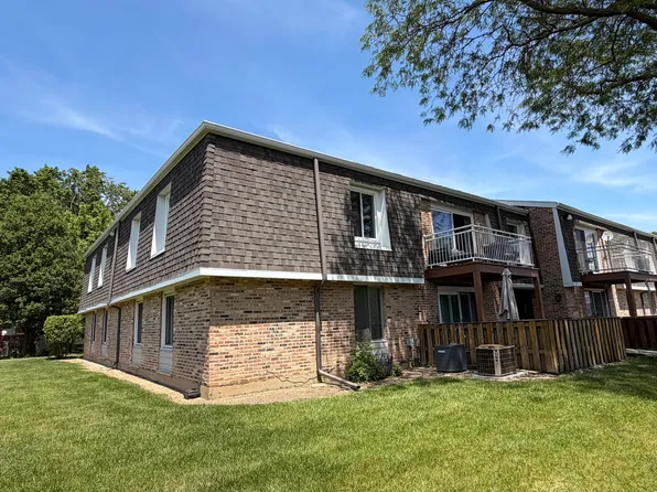 4424 Euclid Ave APT 1A, Rolling Meadows, IL 60008