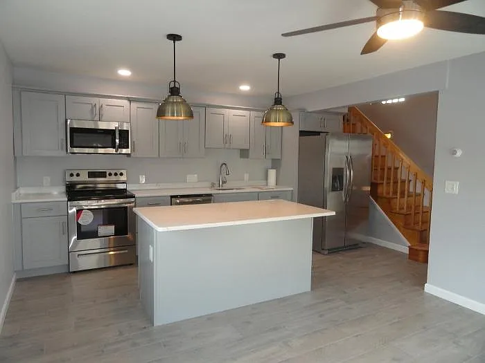 314 Proctor Ave #1 — Photo 8