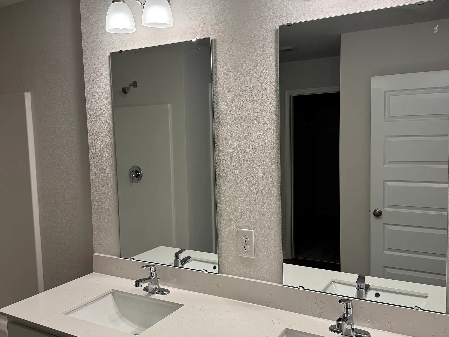 4 bed, 1787 sqft, $2,000 — Photo 4