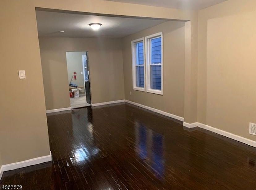 2nd image of 472 Norwood St Floor 2