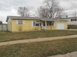 2120 Maywood Dr, Rapid City, SD 57701